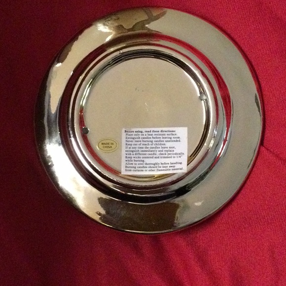 Christmas Gold Candle and Dish - Picture 3 of 4